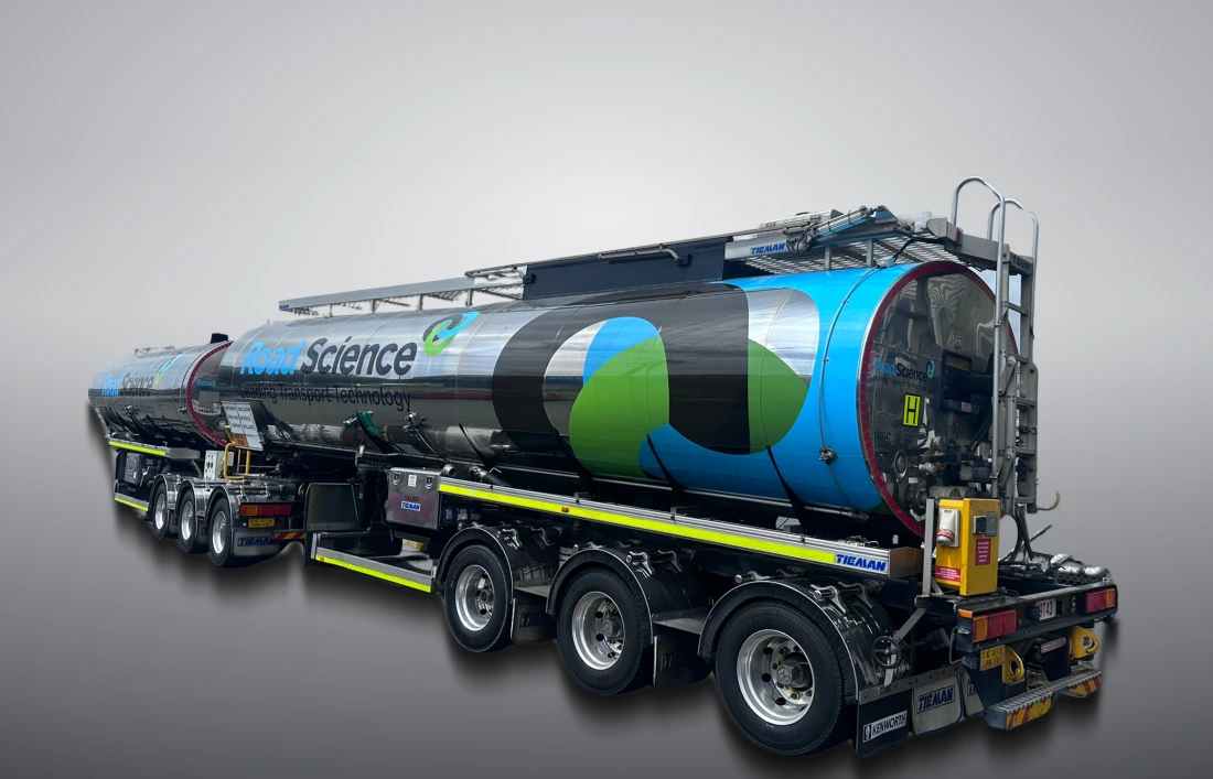 Large vehicle & fleet signage example